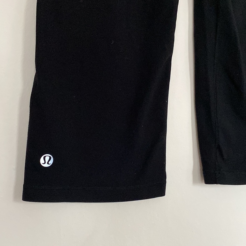 Lululemon Wide Leg Cropped Yoga Pants
